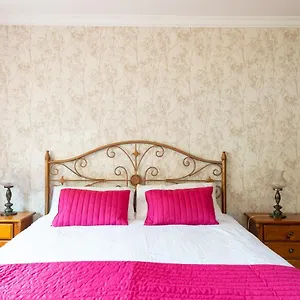  Villa 5br - Pool Parking & Tennis Court